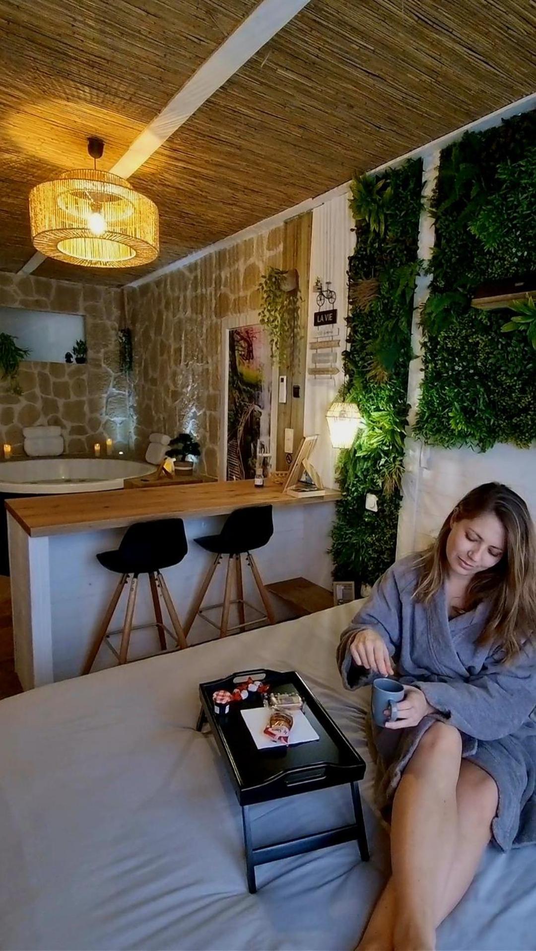 Les Spas De La Mer, Suite & Spa, Love Room, Plein Coeur Du Grau Le Grau-du-Roi Zewnętrze zdjęcie